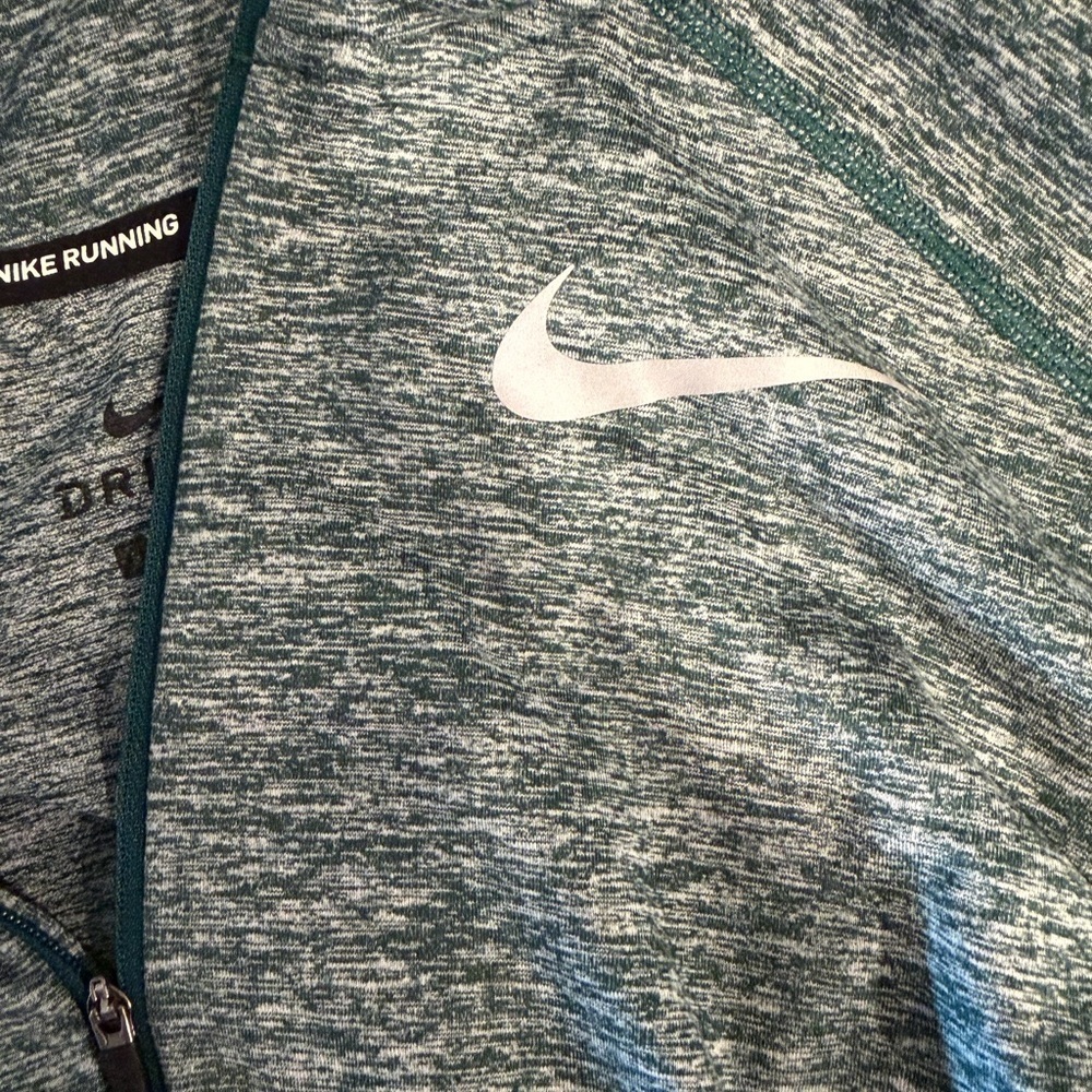 NWOT Nike Running Women’s Teal Dri-FIT Quarter Zip Pullover size Small - Picture 7 of 7